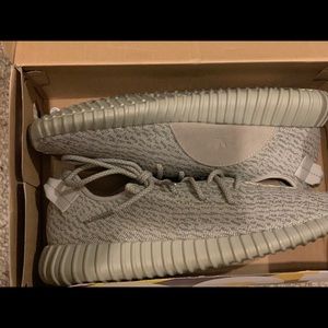 Yeezy Boost 350 Kanye west shoes